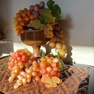 🍇 8+pcs Vintage Faux Grape Decor